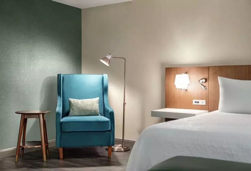 Отель Hilton Garden Inn Kitchener/cambridge