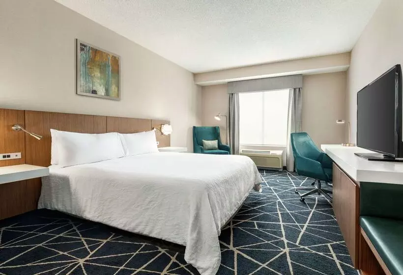 Отель Hilton Garden Inn Kitchener/cambridge
