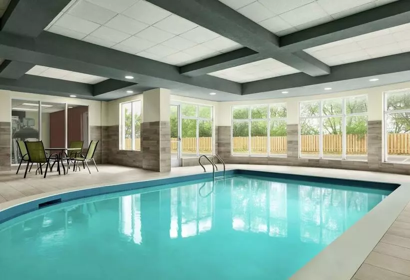 Отель Hilton Garden Inn Kitchener/cambridge