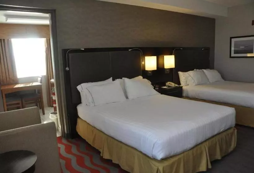 Holiday Inn Express Hotel & Suites Barrie, An Ihg