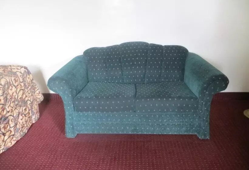 Отель Huntsville Inn