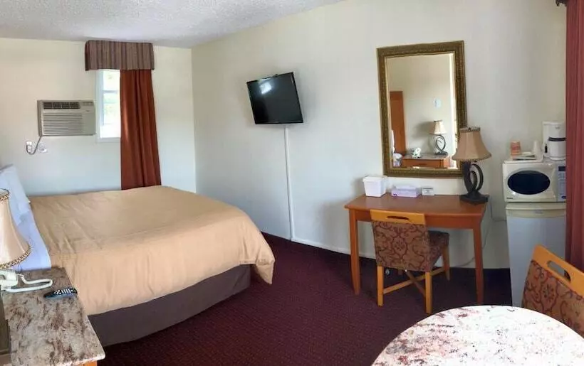 Отель Huntsville Inn