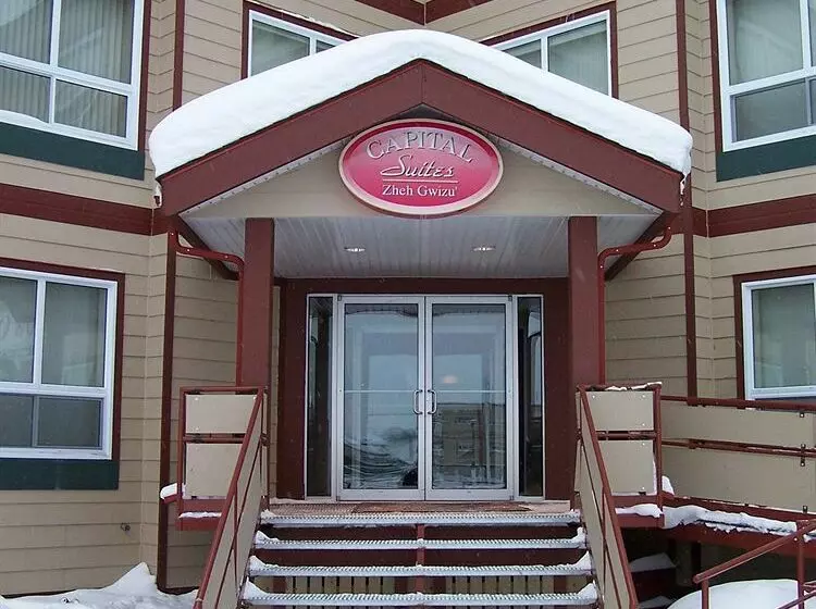 酒店 Inuvik Capital Suites