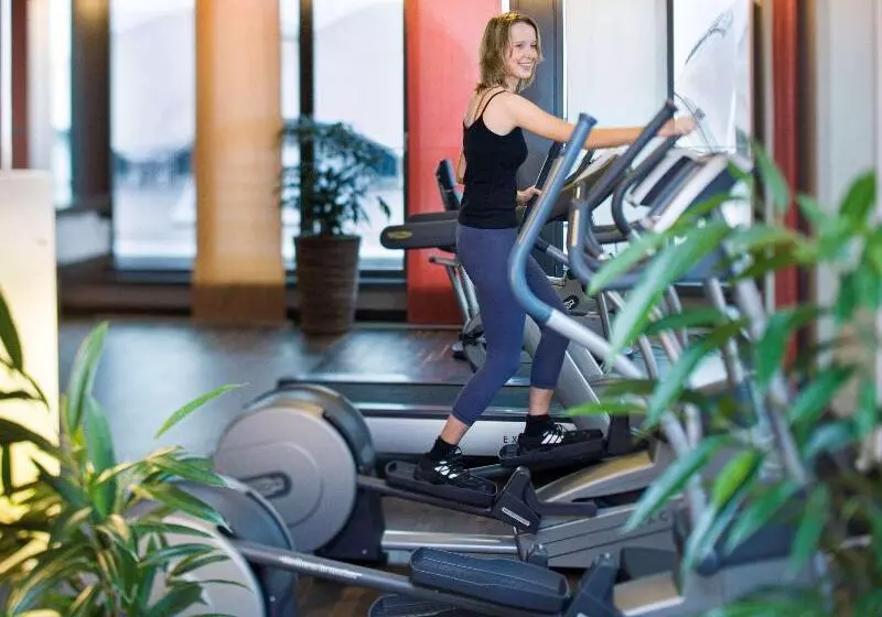 Mövenpick Hotel Frankfurt City Messe