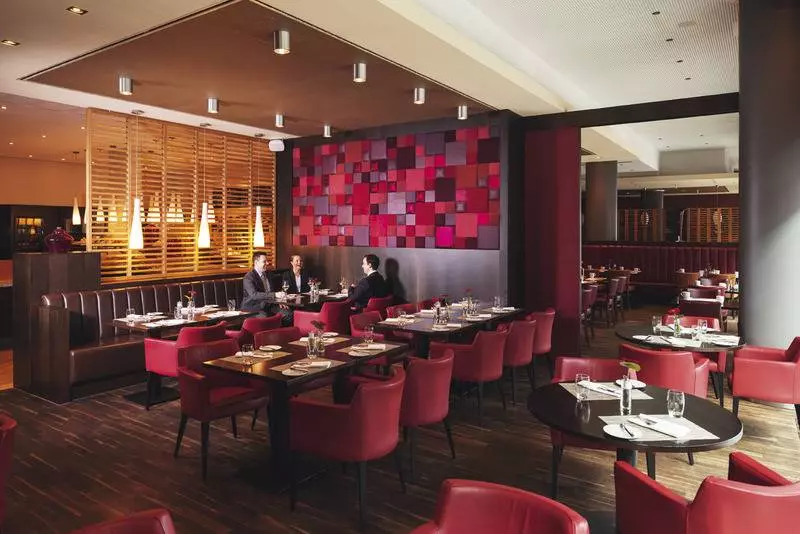 Mövenpick Hotel Frankfurt City Messe