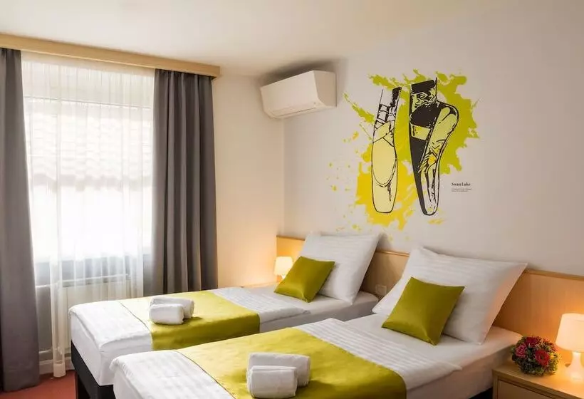 B&b Hotel Maribor Orel