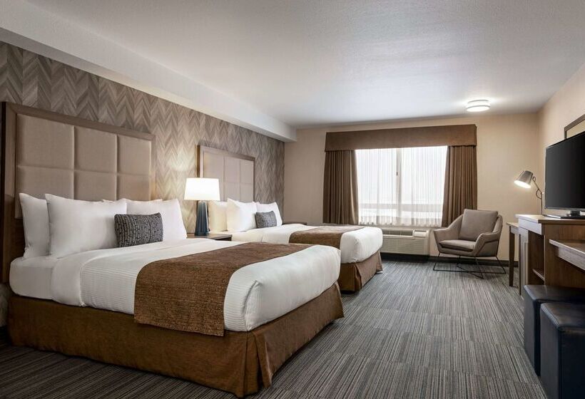 Отель Canalta Airdrie