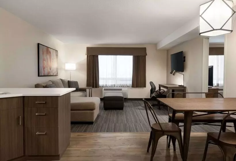 호텔 Canalta Airdrie