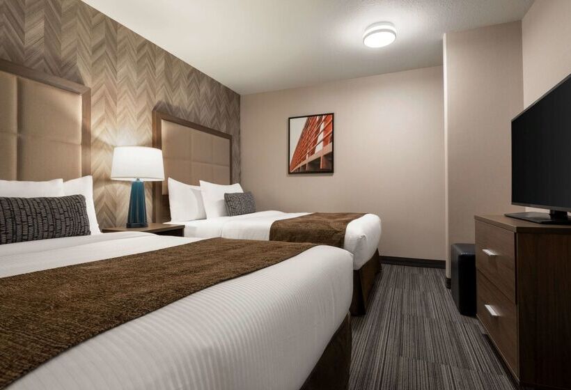 Отель Canalta Airdrie