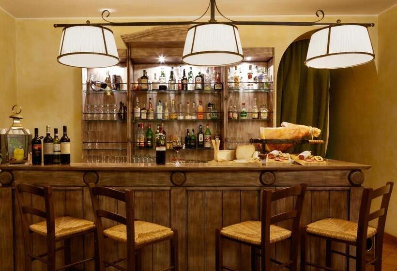 هتل Selva Candida