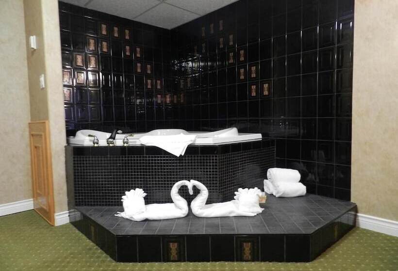 Отель Slave Lake Inn & Conference Centre