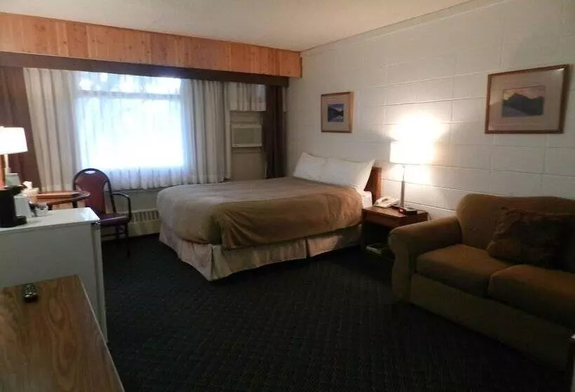 호텔 Slave Lake Inn & Conference Centre