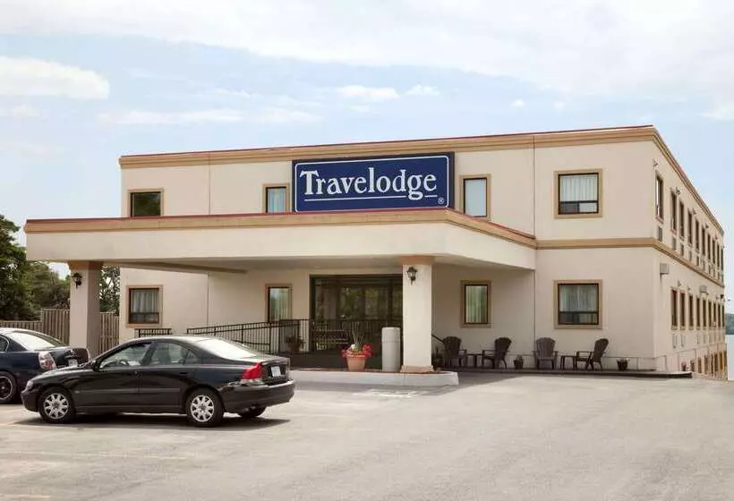 בית מלון כפרי Travelodge By Wyndham Trenton