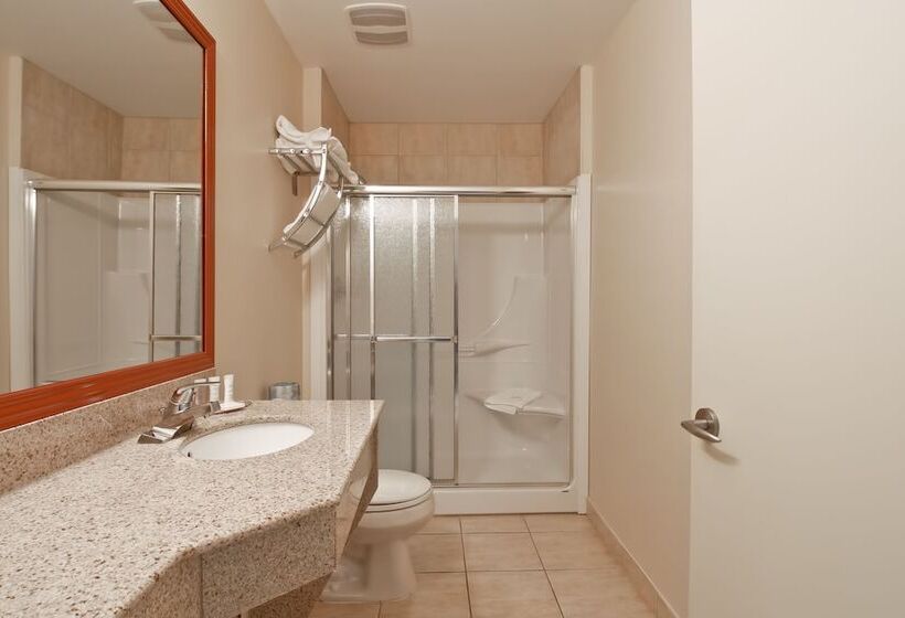 فندق Travelodge By Wyndham Trenton