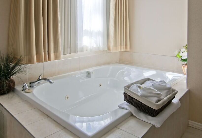 فندق Travelodge By Wyndham Trenton