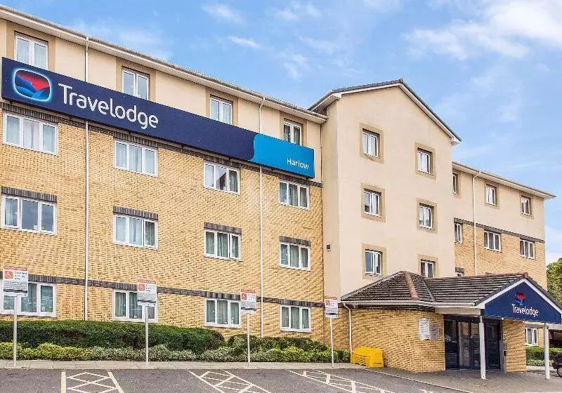 Отель Travelodge Harlow