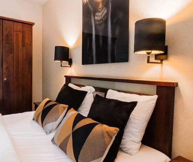 酒店 Turnhout City