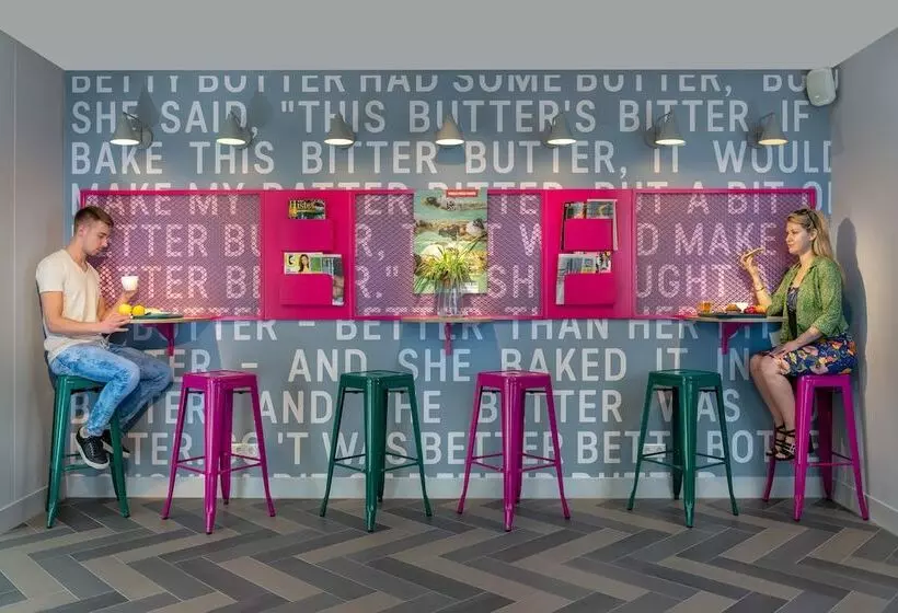 Stayokay Hostel Amsterdam Vondelpark