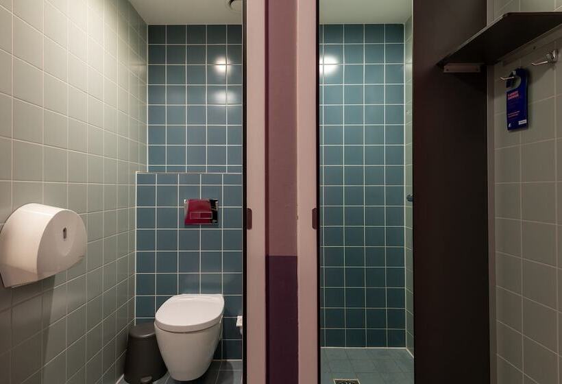 Stayokay Hostel Amsterdam Vondelpark