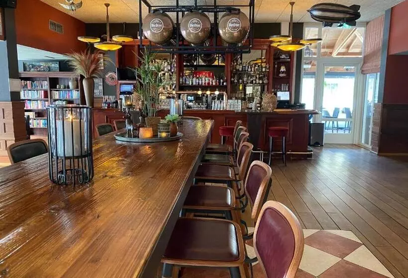 בית מלון כפרי De Werelt Garderen