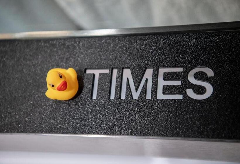 Grand Times Hotel – Aeroport De Quebec