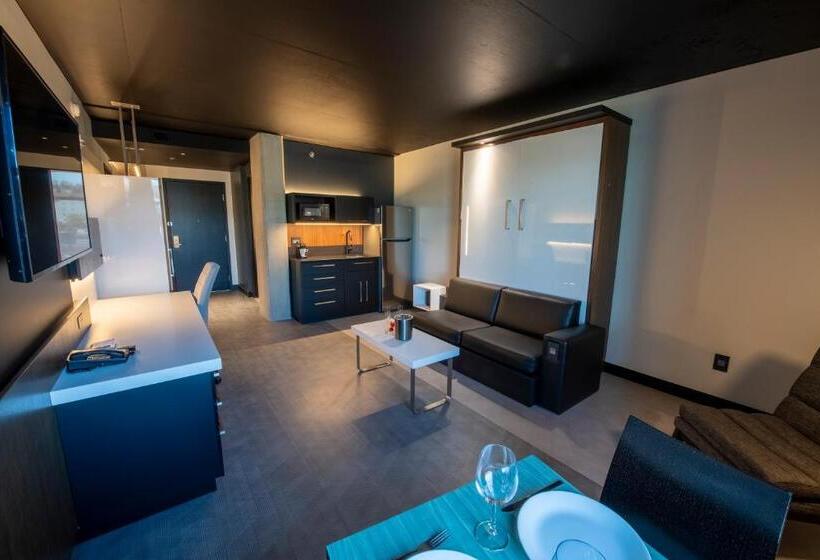 Grand Times Hotel – Aeroport De Quebec