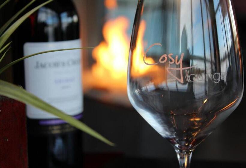 Grand Times Hotel – Aeroport De Quebec