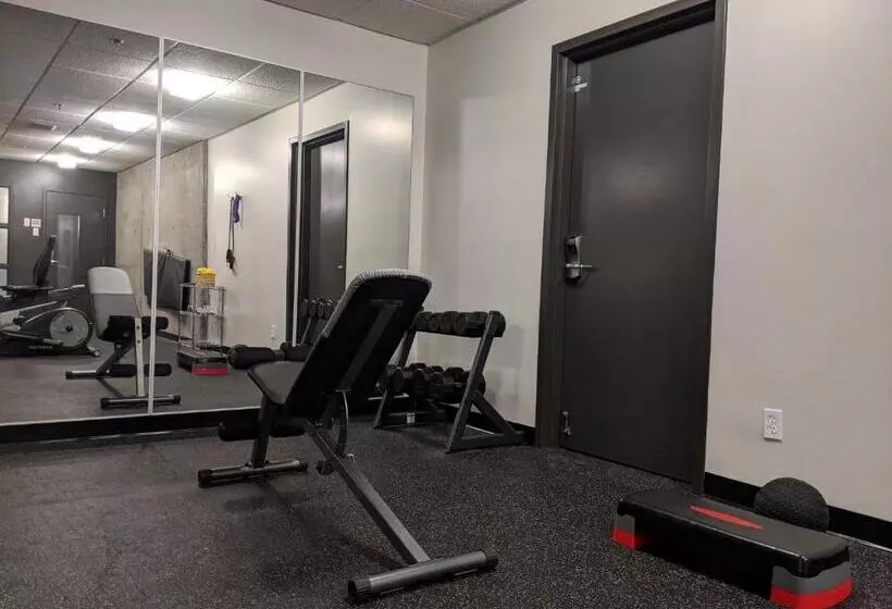 Grand Times Hotel – Aeroport De Quebec