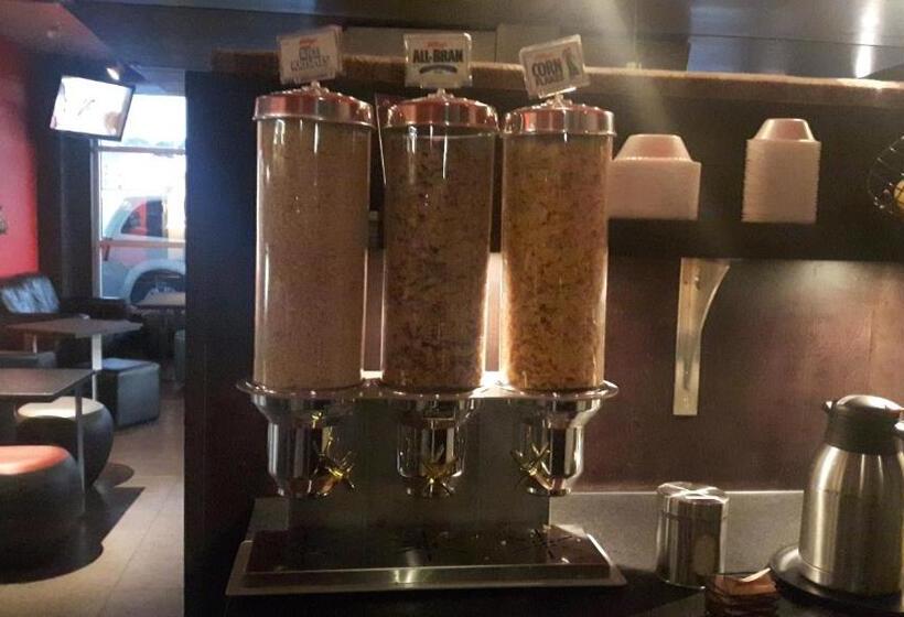 Grand Times Hotel – Aeroport De Quebec