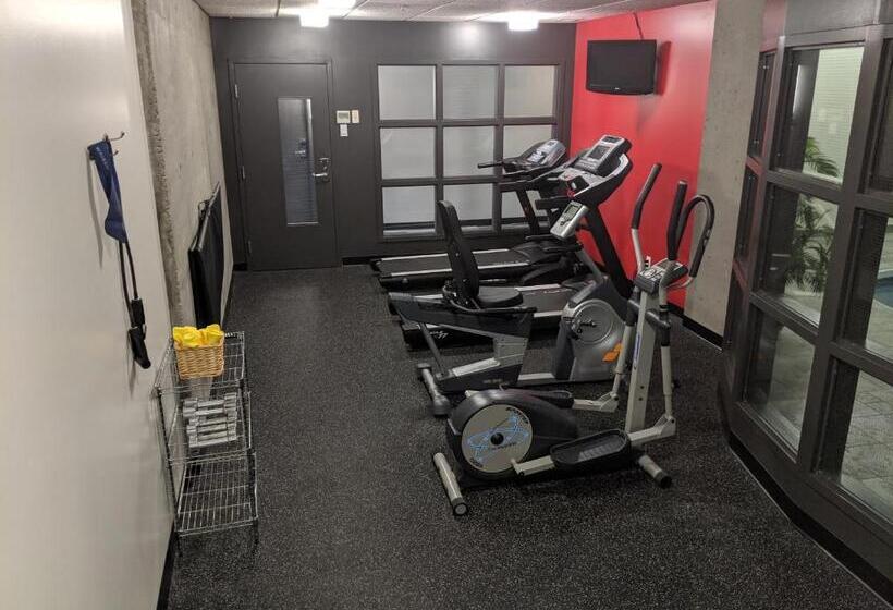 Grand Times Hotel – Aeroport De Quebec