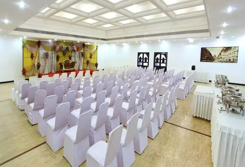 호텔 Abu Palace   Chennai