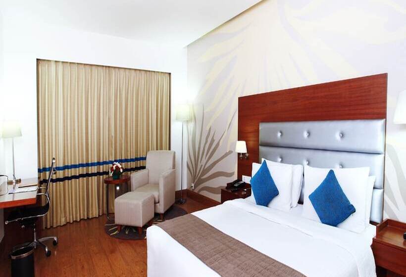 בית מלון כפרי Abu Palace   Chennai