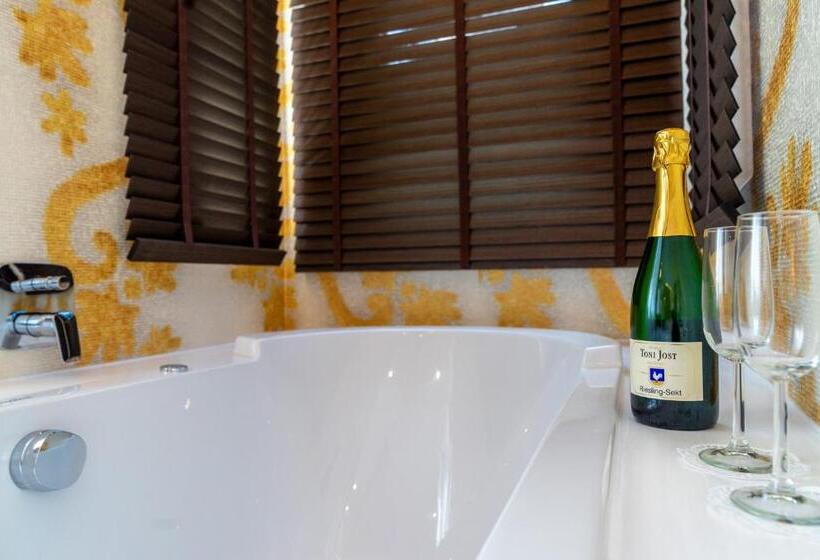 فندق Am Markt Bacharach