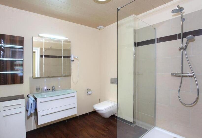 فندق Am Markt Bacharach