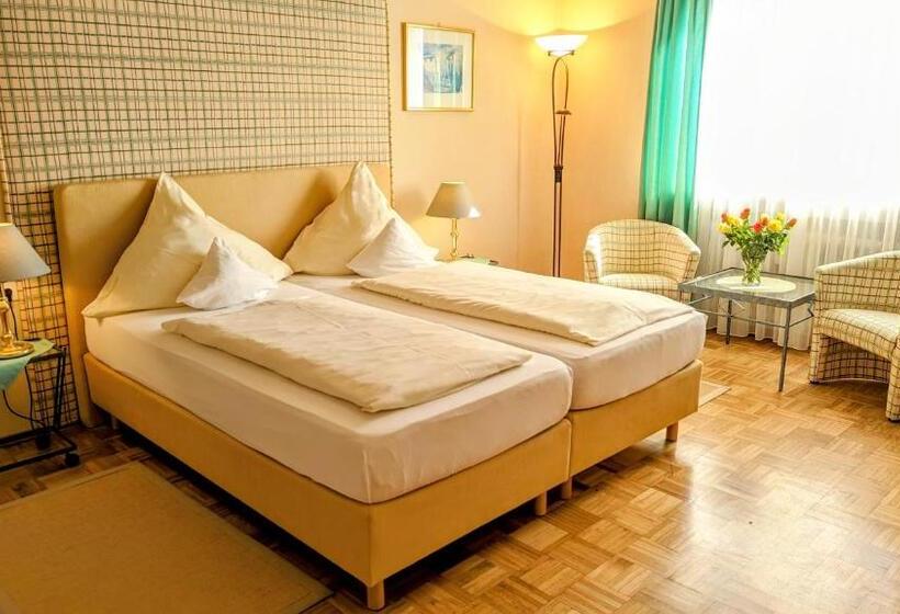 Ambient Hotel Am Europakanal