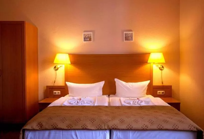 هتل Aster An Der Messe