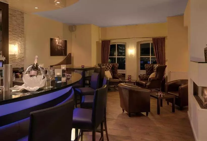 酒店 Der Romantik Hof Greetsiel