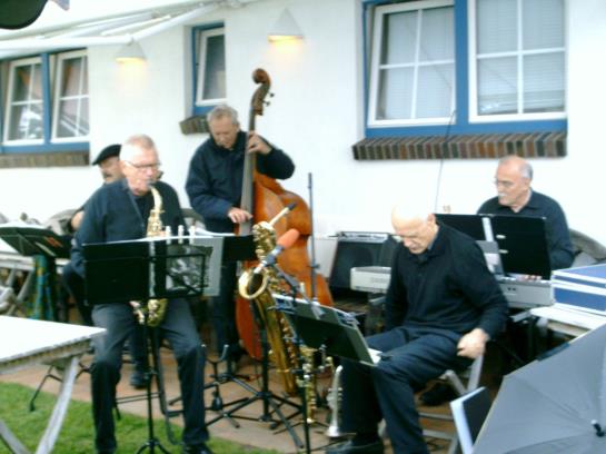 ホテル House Vietheer - Luxurious Mini Beach House