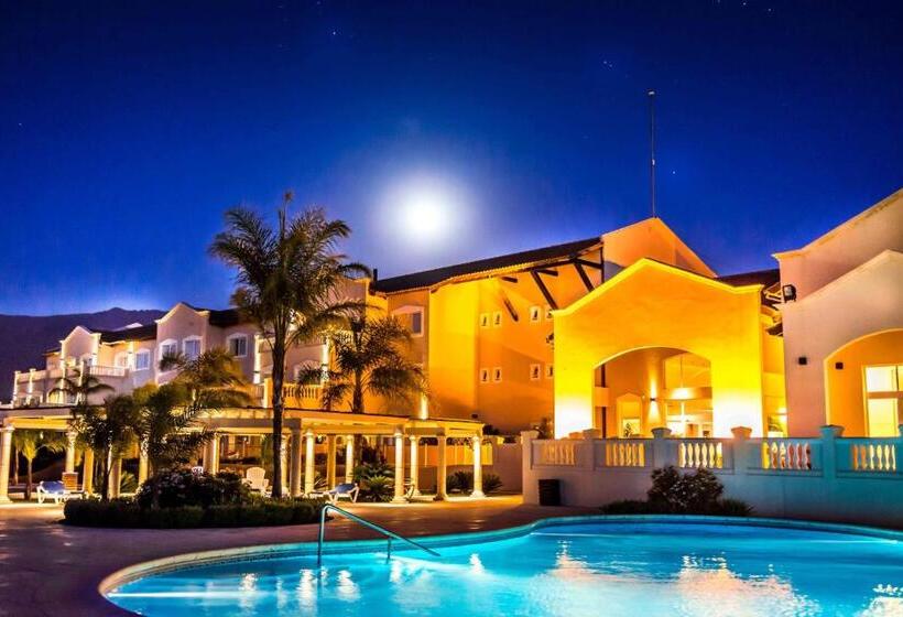 ホテル Howard Johnson Resort Spa & Convention Center