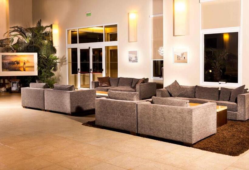 ホテル Howard Johnson Resort Spa & Convention Center