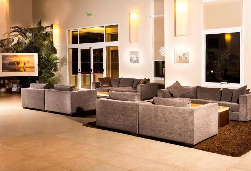 ホテル Howard Johnson Resort Spa & Convention Center