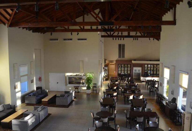 ホテル Howard Johnson Resort Spa & Convention Center