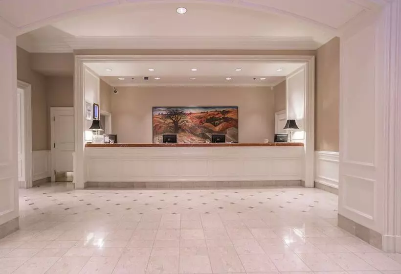 Hotel La Grande Residence At The Sutton Place