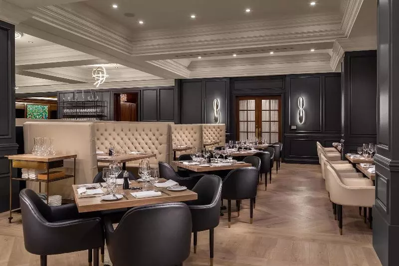 Hotel La Grande Residence At The Sutton Place