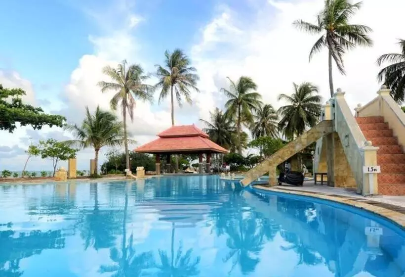 Отель Parai Beach Resort & Spa