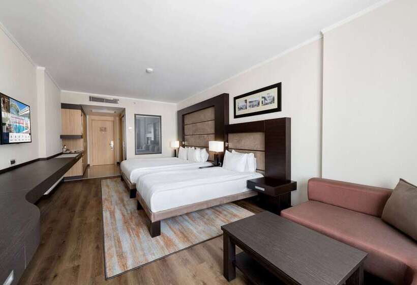 فندق Ramada Plaza By Wyndham Istanbul City Center