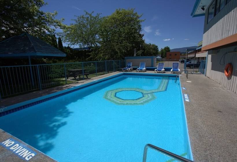 Hotel Recreation Inn And Suites