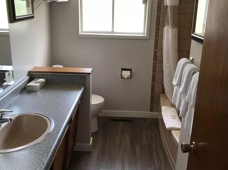 בית מלון כפרי Recreation Inn And Suites