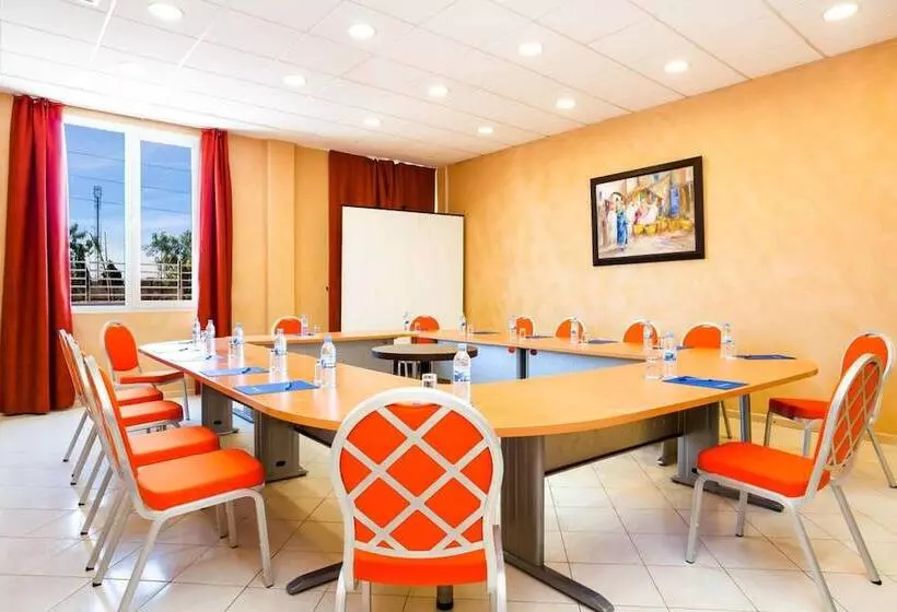 Relax Hotel Airport Nouasseur