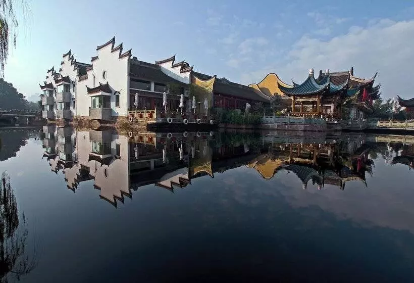 Sheraton Ningbo Hotel   Tianyi Square